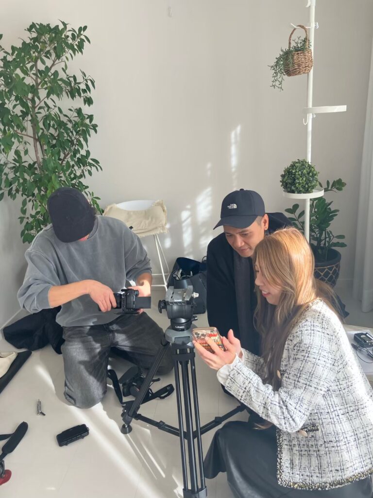 LINE_ALBUM_春原さん1218_250504_4